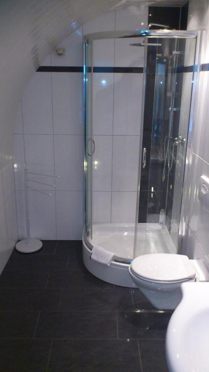 Hotel Am Rosenplatz,24 Stunden Check In, Kostenfreie Parkplaetze Brechtorf Bagian luar foto